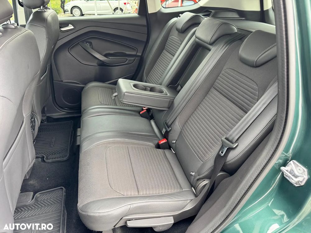 Ford Kuga 2.0 TDCi 4x4 Aut. Trend - 21