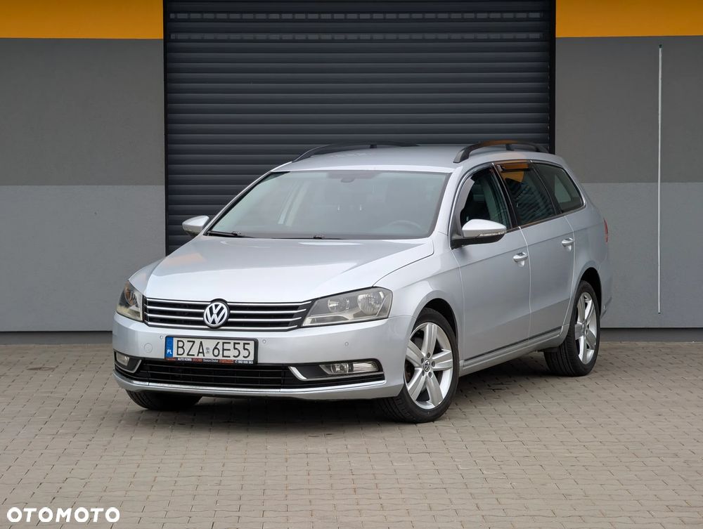 Volkswagen Passat 1.6 TDI DPF BlueMotion Technology Comfortline - 2