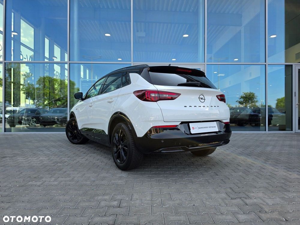 Opel Grandland 1.2 T GS Line S&S - 4