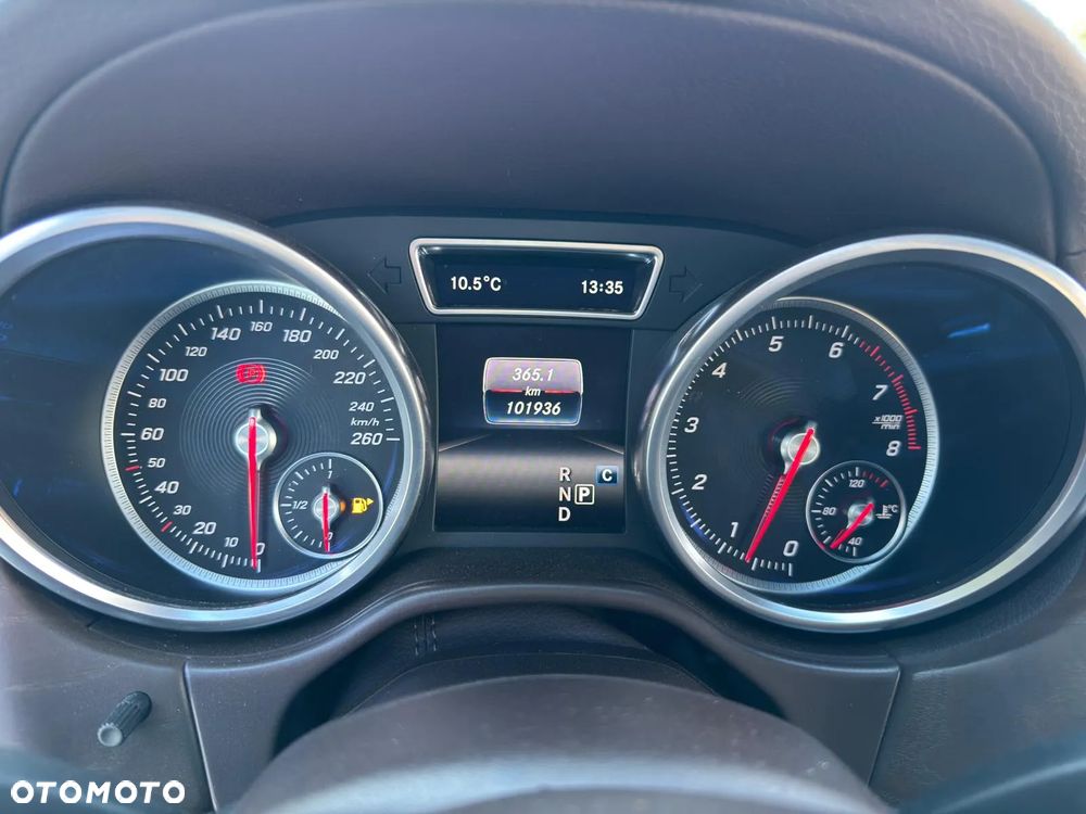 Mercedes-Benz GLS 450 4Matic 9G-TRONIC - 36