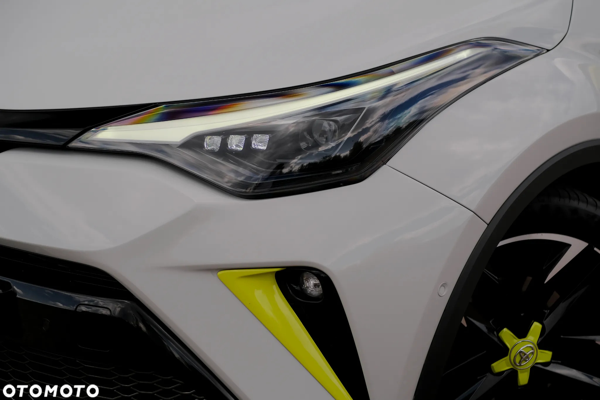 Toyota C-HR 2.0 Hybrid GR Sport - 13