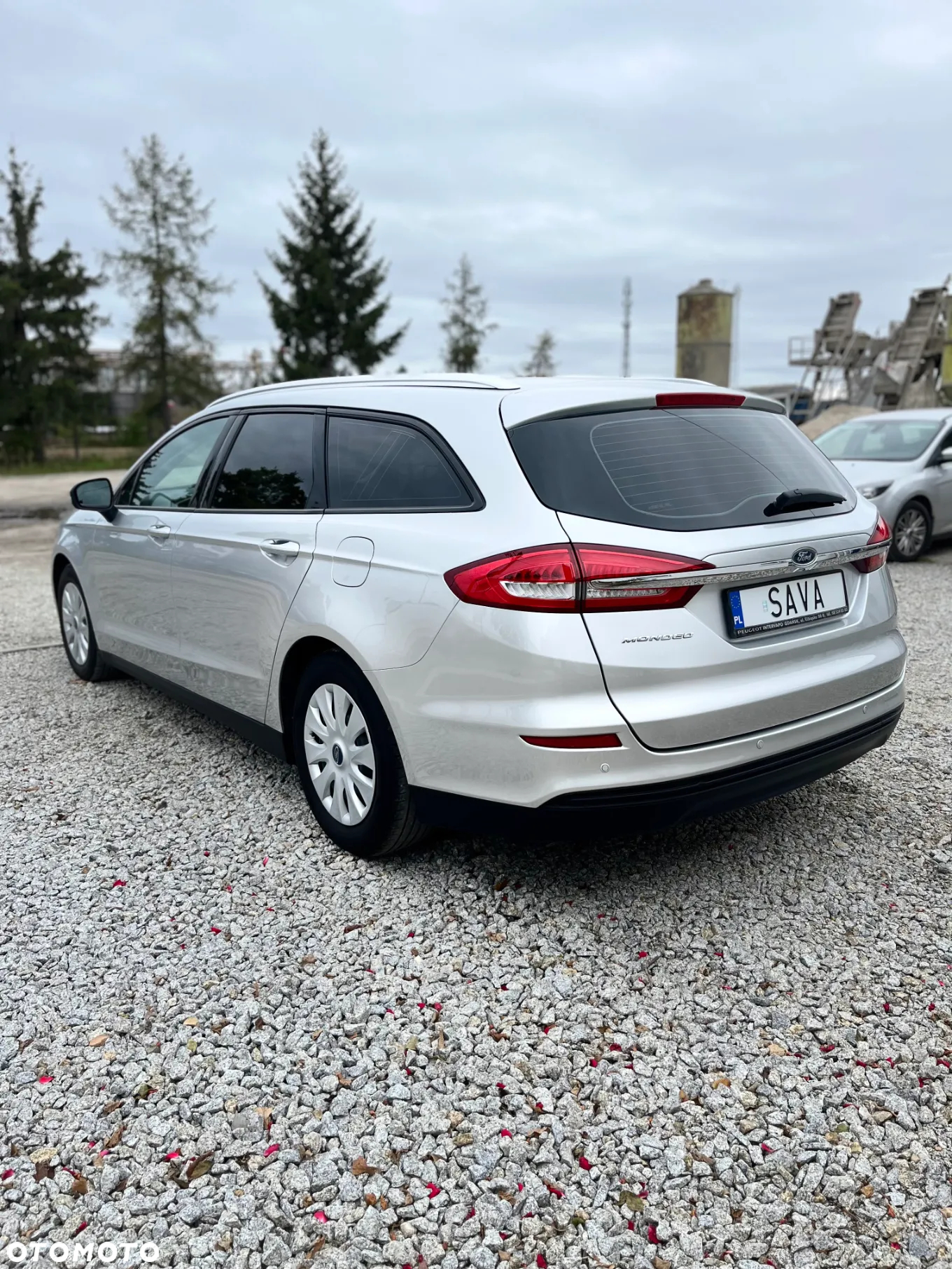 Ford Mondeo - 7