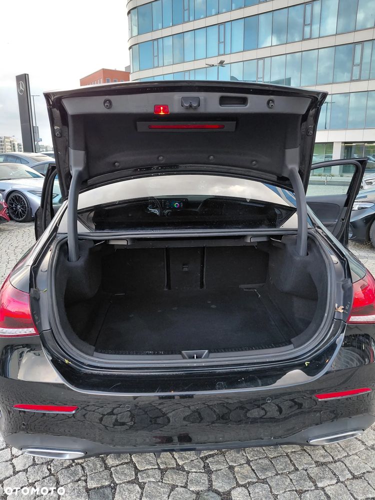 Mercedes-Benz Klasa A 200 AMG Line 7G-DCT - 27