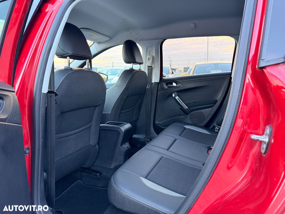 Peugeot 2008 PureTech 110 GPF Stop&Start EAT6 Allure - 10