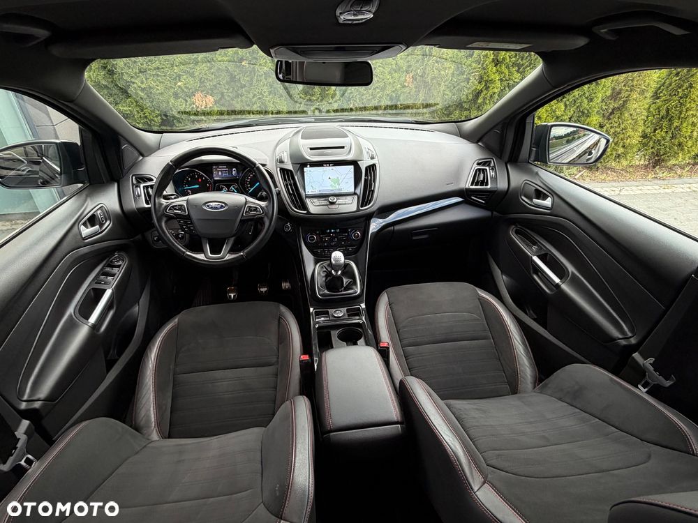 Ford Kuga 2.0 TDCi 4x4 ST-Line - 20