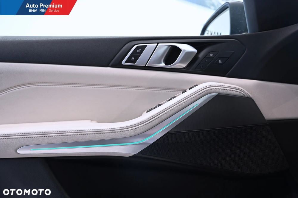 BMW X5 xDrive25d - 12