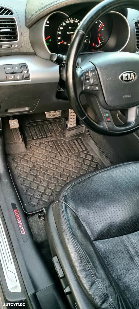 Kia Sorento - 9