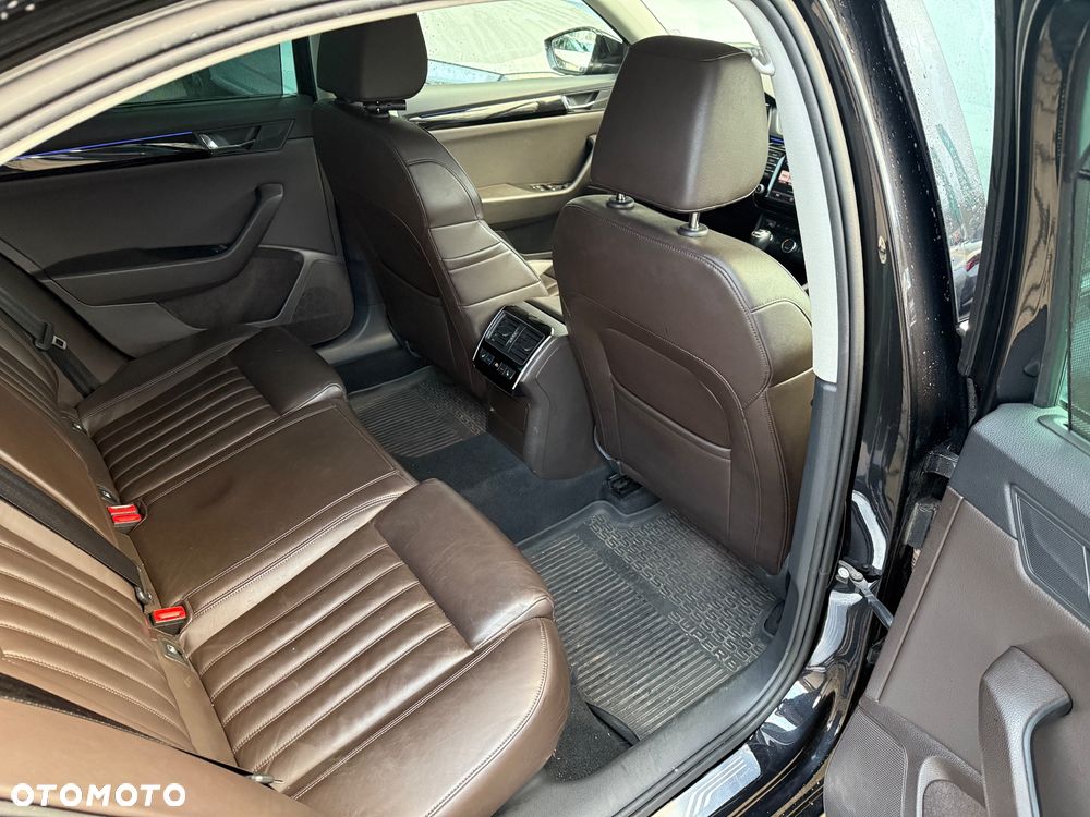 Skoda Superb 2.0 TSI 4x4 L&K DSG - 13