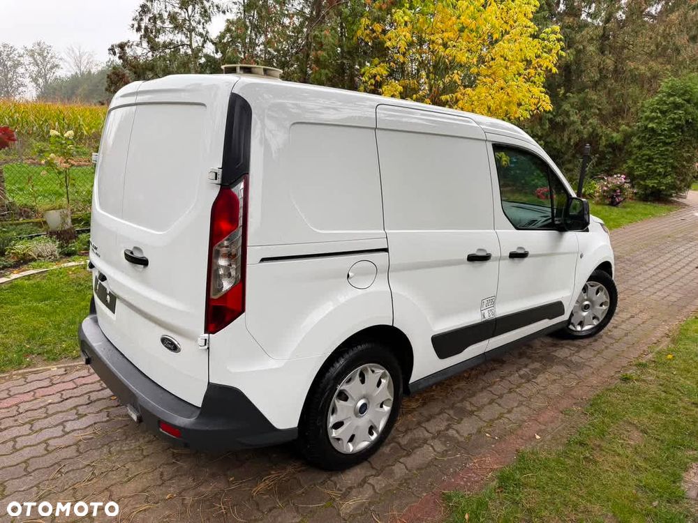 Ford Transit Connect - 4