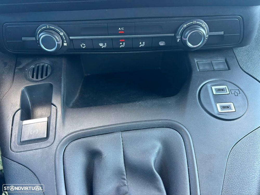 Peugeot Partner L1 1.5 BLUEHDI 102cv  - GPS - AC - IVA DEDUTÍVEL - 46