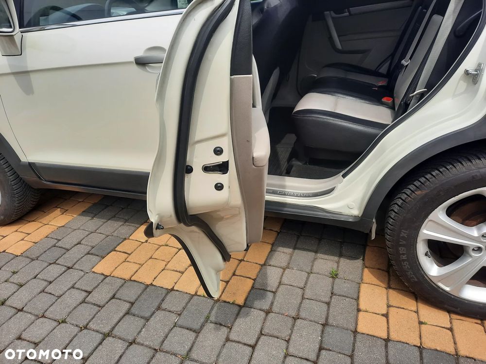 Chevrolet Captiva 2.2 4WD Automatik LTZ - 21