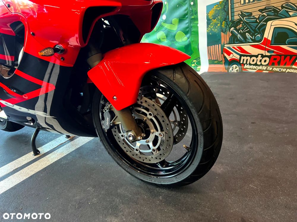 Honda CBR - 7