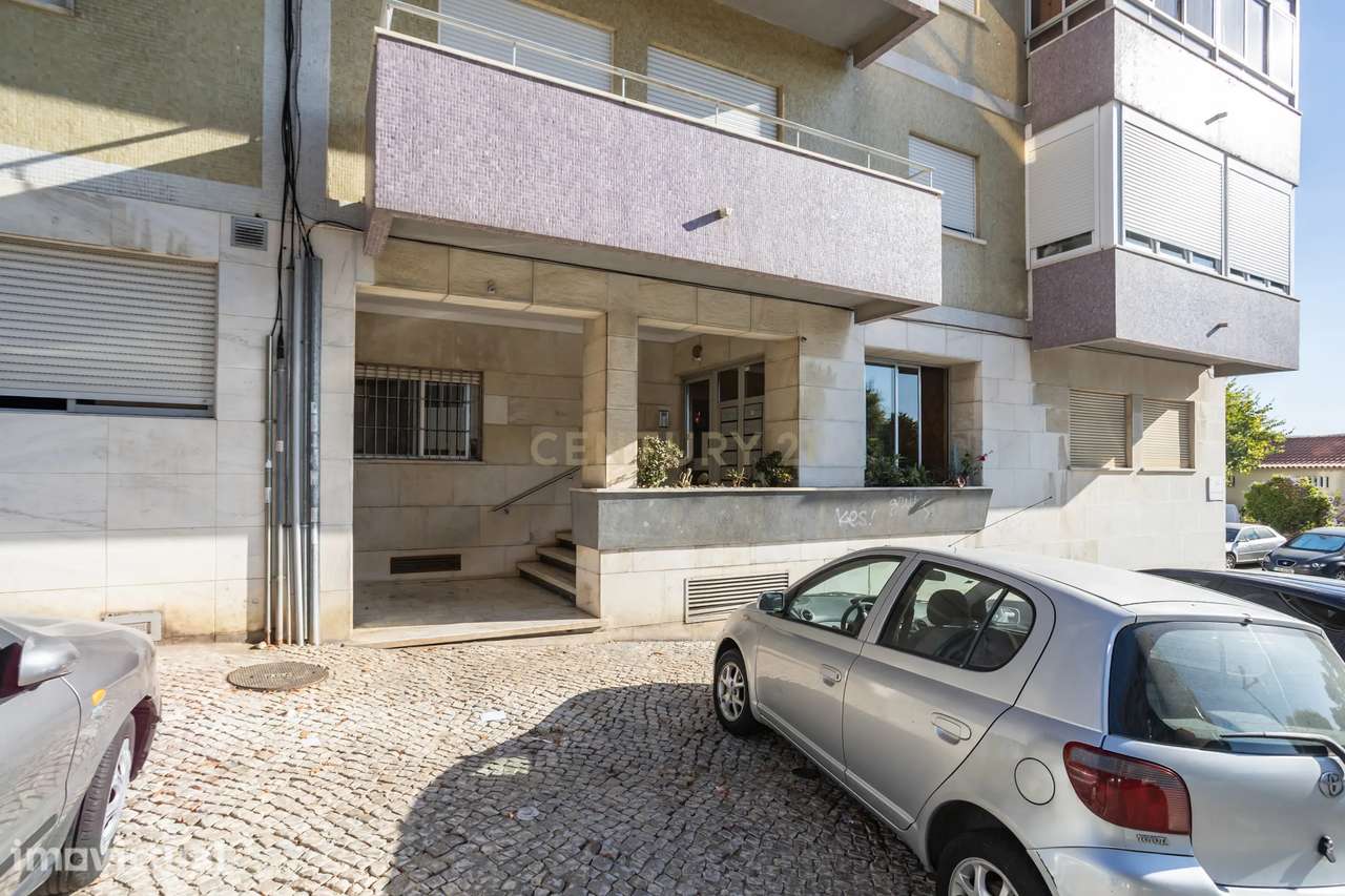Apartamento T3 em Almada com Excelente Localização - Grande imagem: 4/54