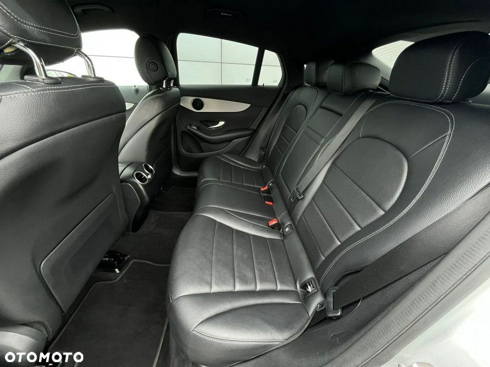 Mercedes-Benz GLC - 15