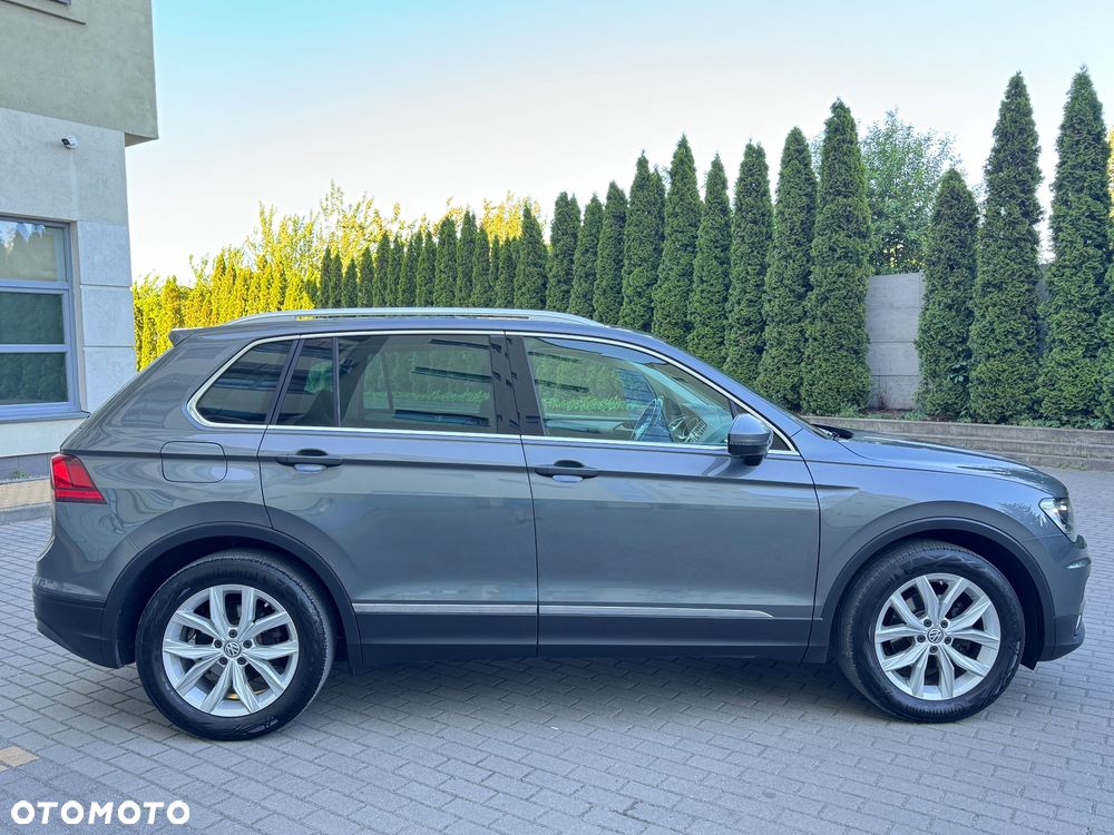 Volkswagen Tiguan - 11