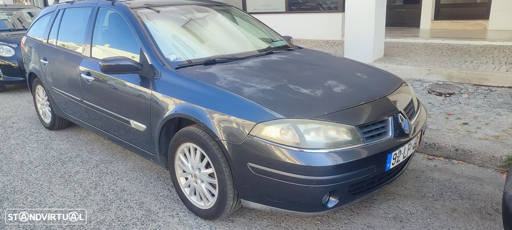 Renault Laguna Break 2.0 dCi FAP Initiale - 9