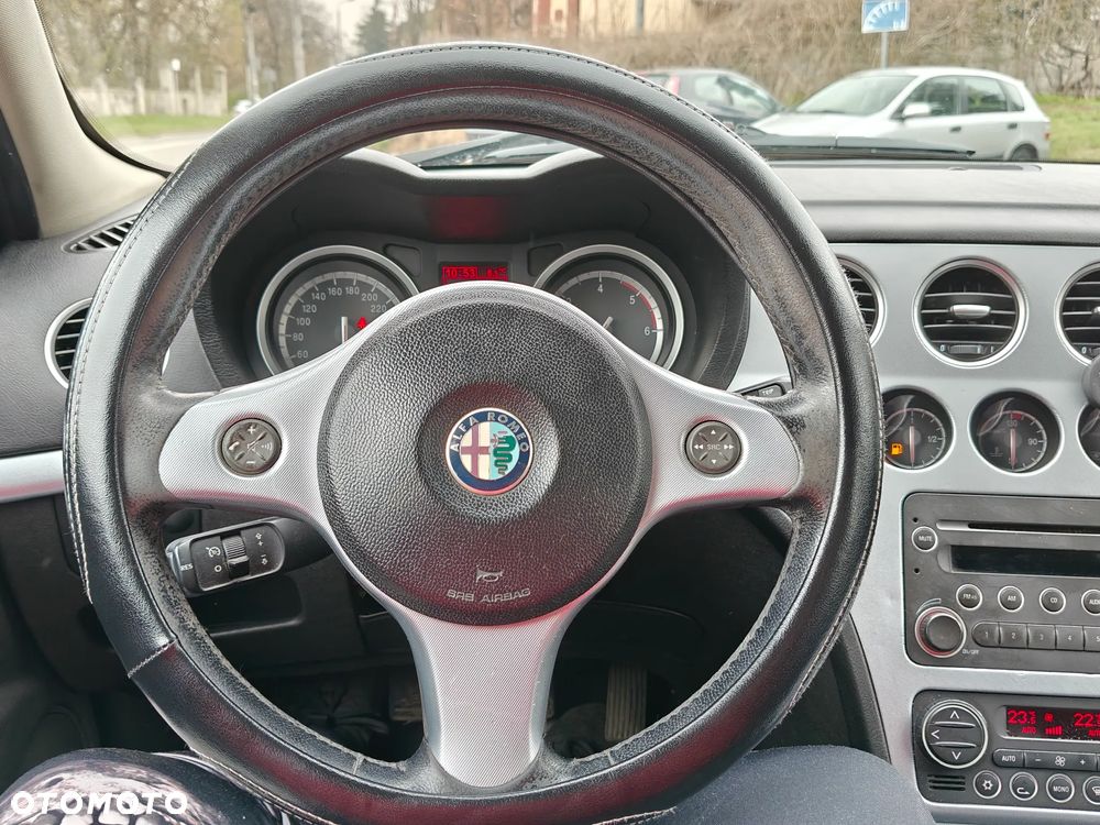 Alfa Romeo 159 1.9 JTDM 16V DPF Distinctive - 19