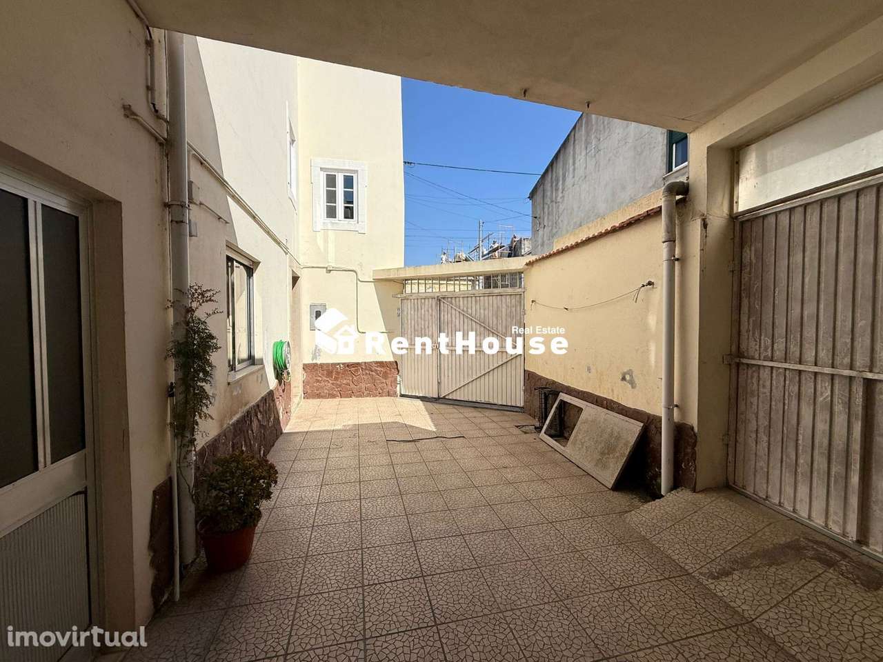 Moradia junto à cidade - Grande imagem: 3/13