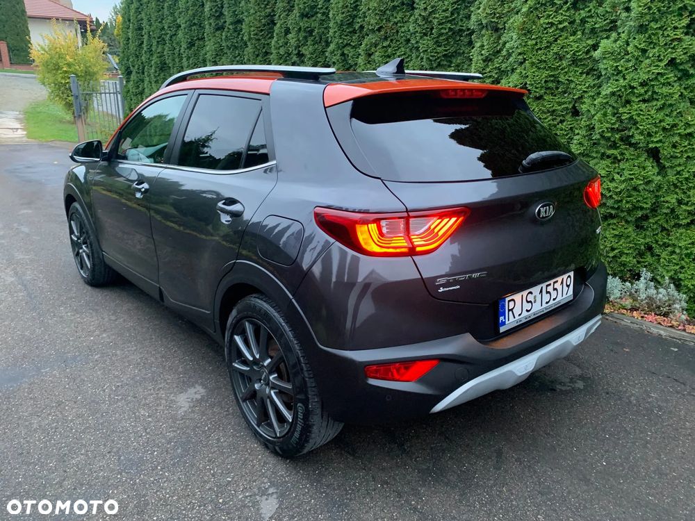 Kia Stonic - 16