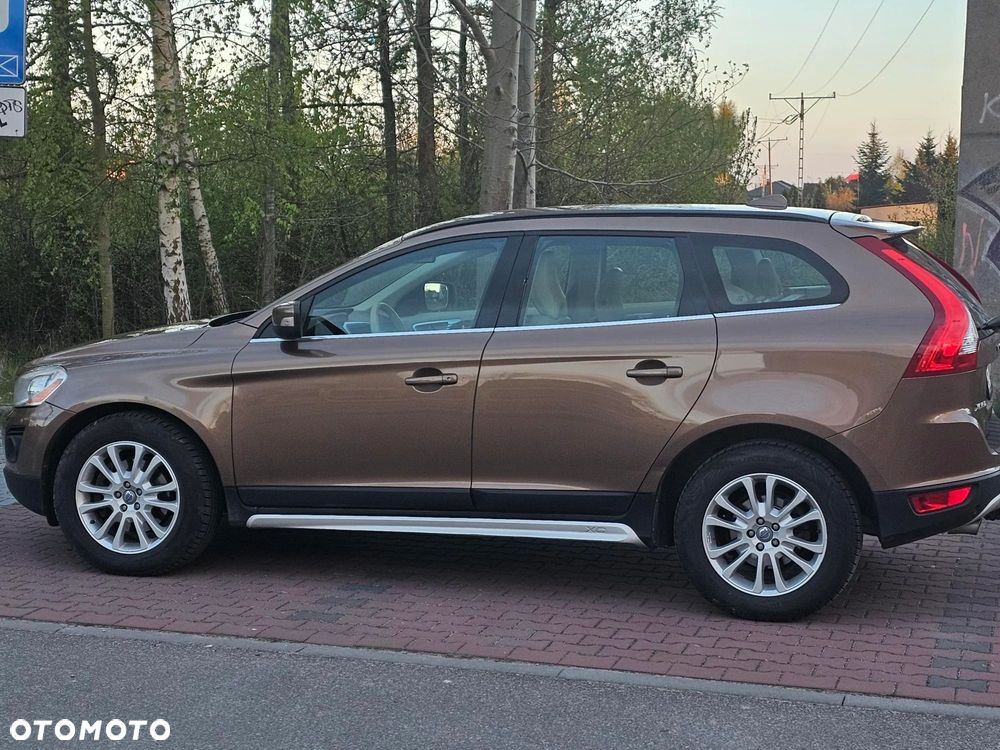 Volvo XC 60 T6 AWD Summum - 1