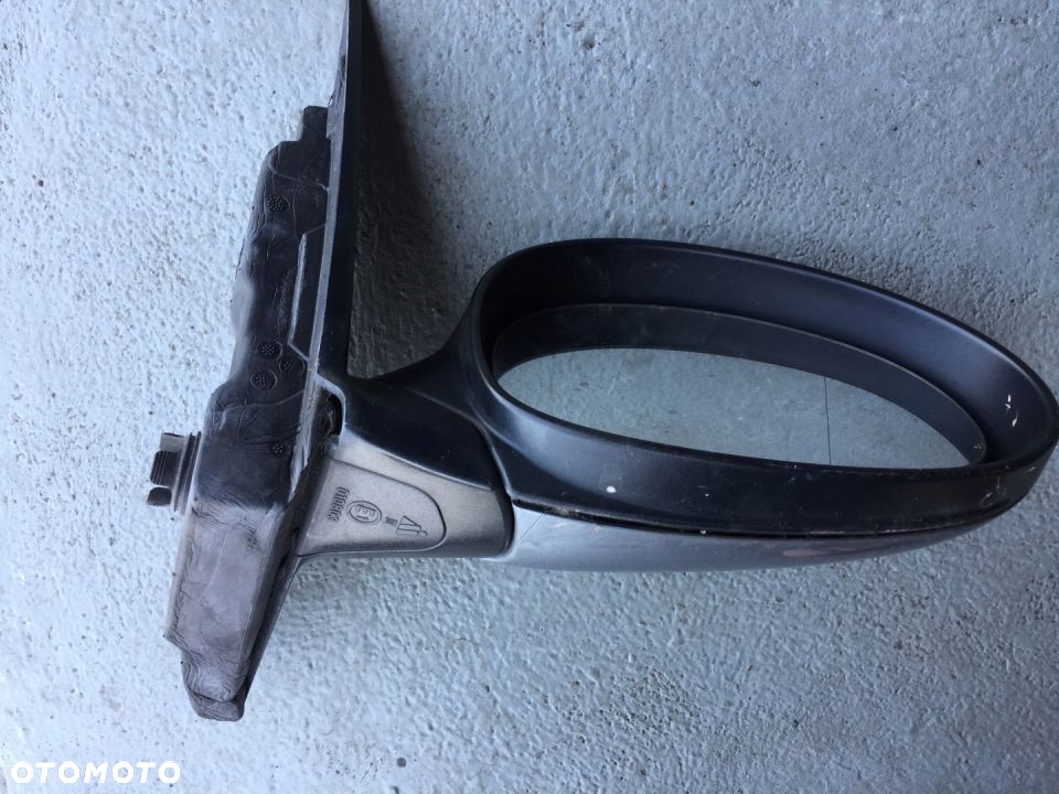 BMW SERIA 1 E87 PRAWE LUSTERKO 3 PIN ANGLIK - 2