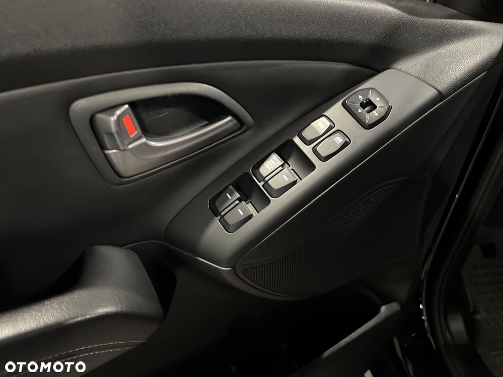 Hyundai ix35 1.6 2WD blue Style - 9