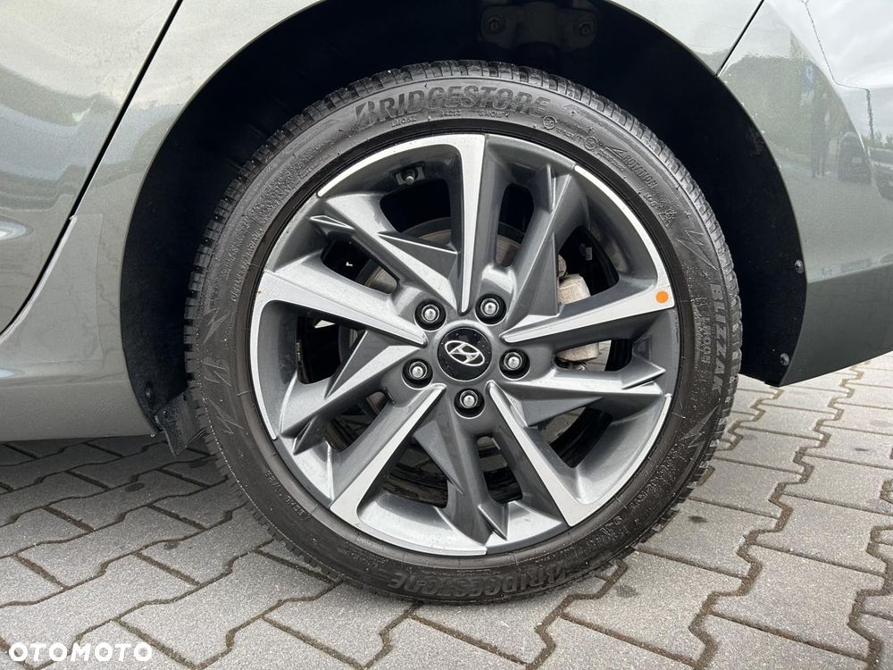 Hyundai i30 1.5 T-GDI 48V Smart DCT - 10