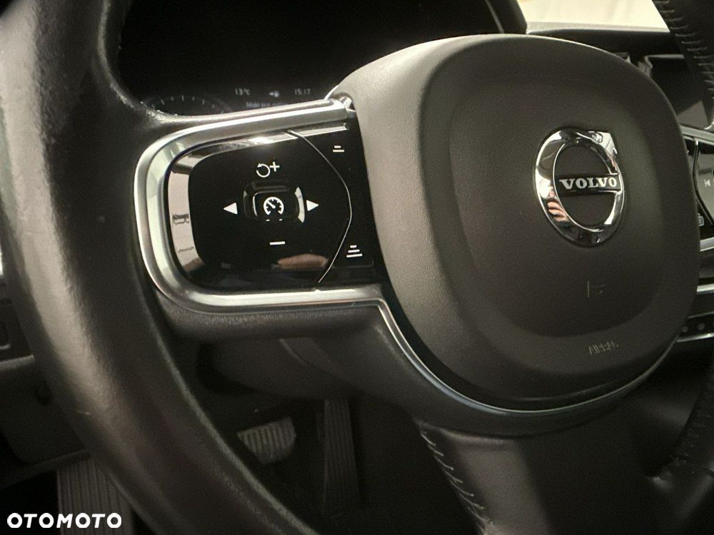 Volvo S90 - 25