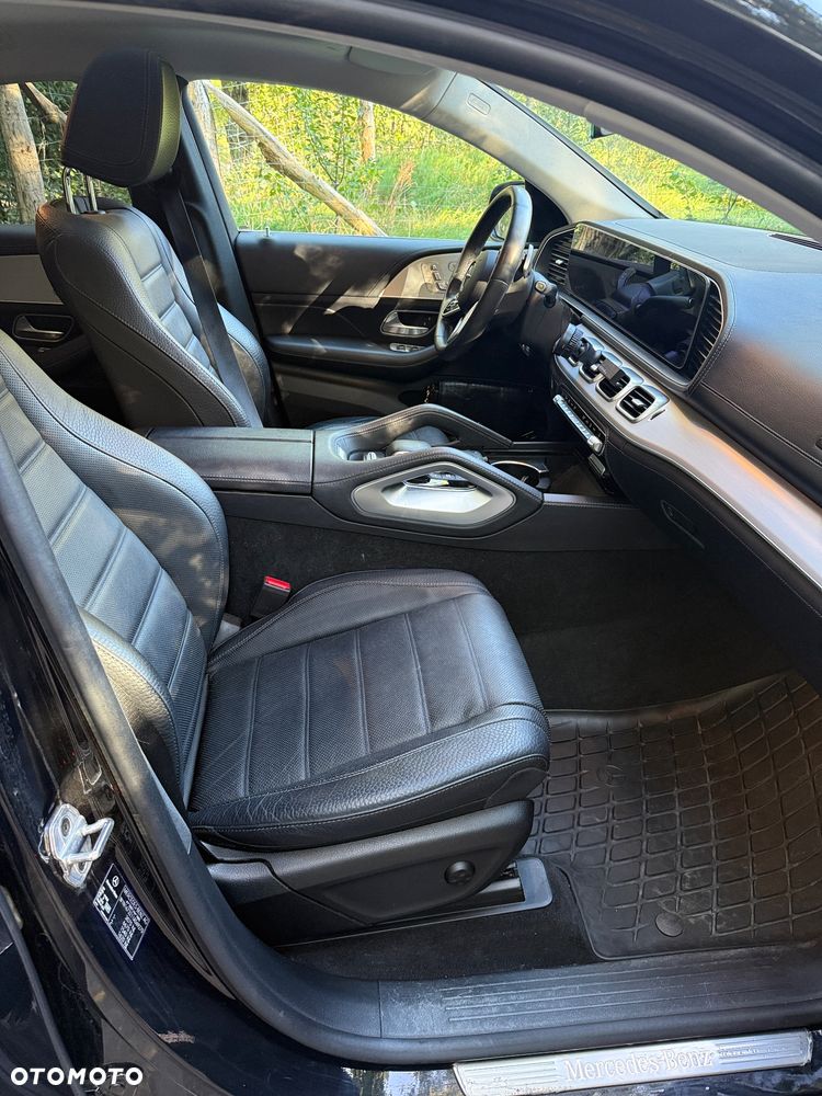 Mercedes-Benz GLE - 32