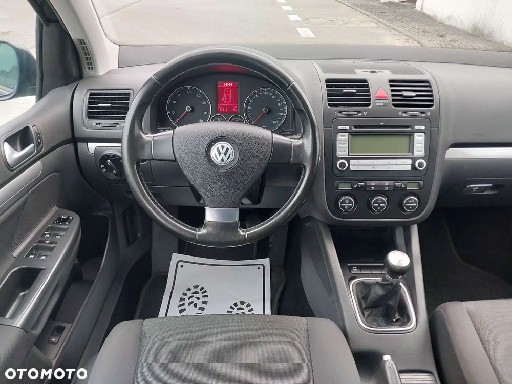 Volkswagen Golf 1.6 Tour - 13