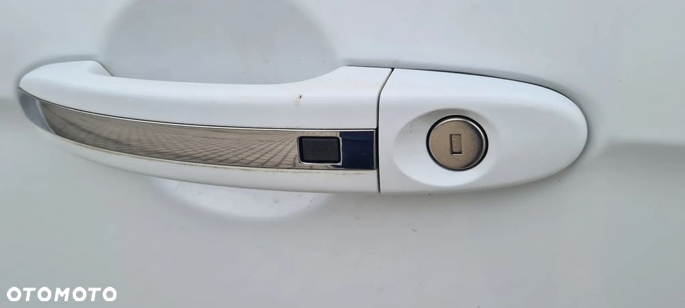 Ford Galaxy 2.0 TDCi Platinium X (Titanium) - 21