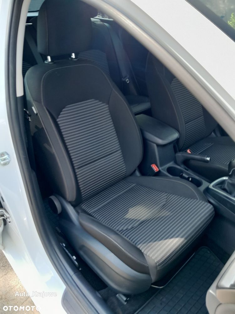 Kia Ceed 1.5 T-GDI M - 28