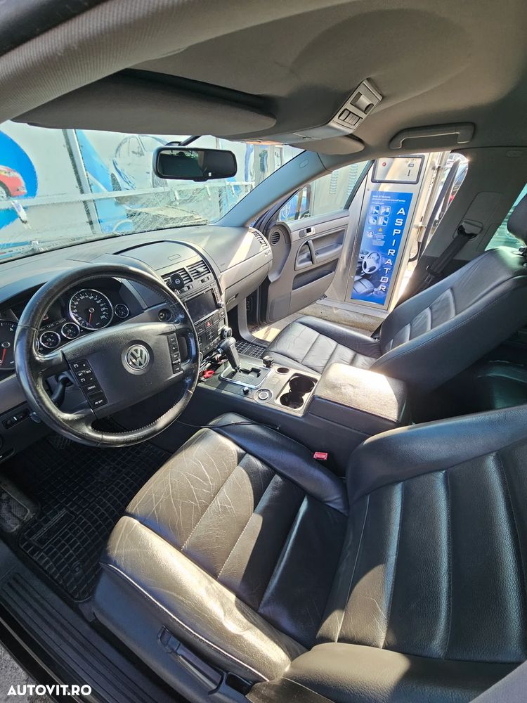 Volkswagen Touareg - 9