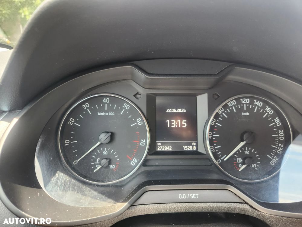 SKODA Octavia 2013 — imagine 6