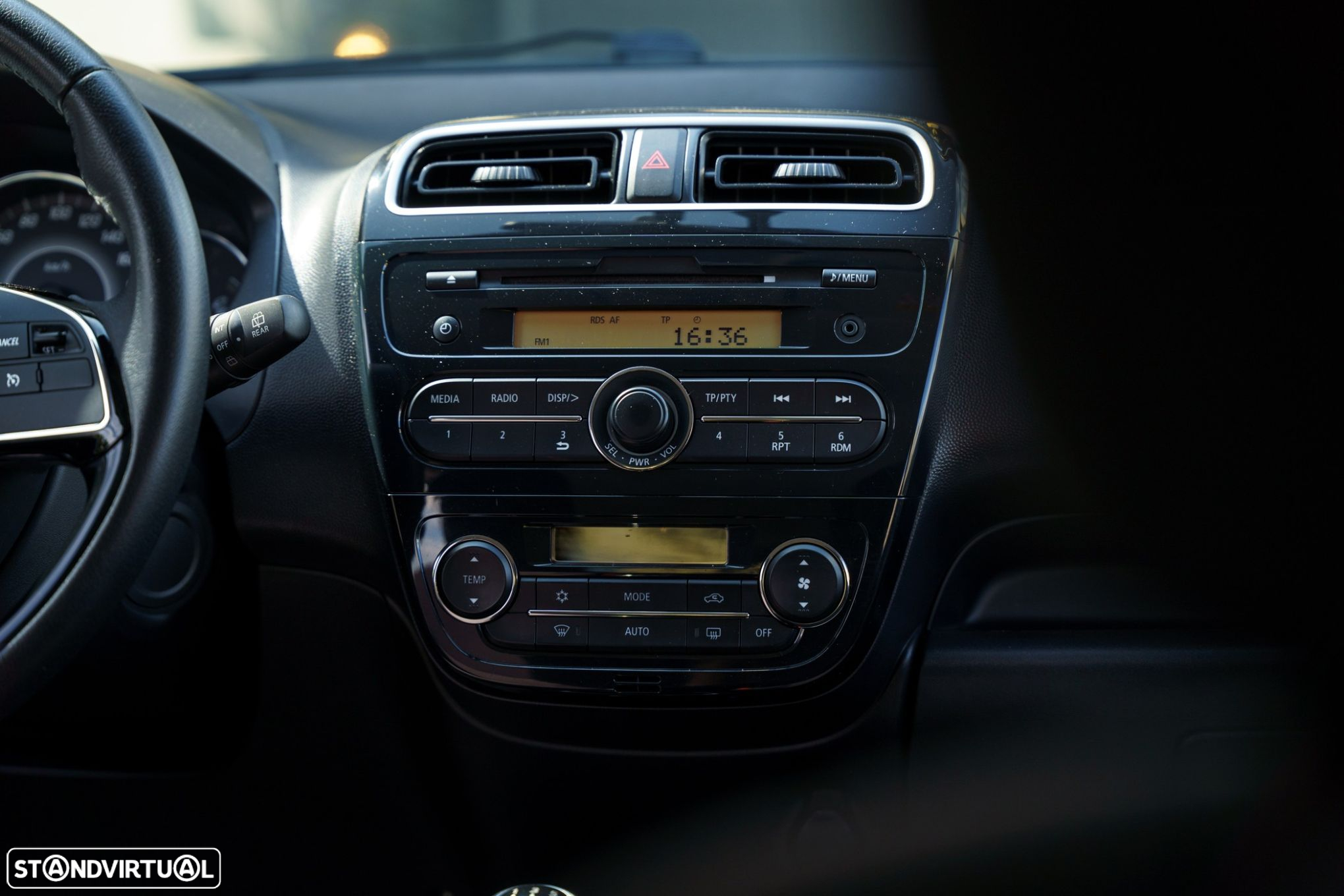 Mitsubishi Space Star 1.2 Intense - 13