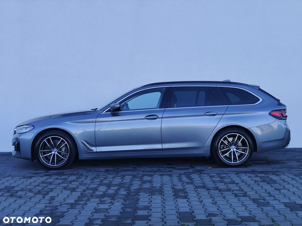 BMW Seria 5 530d xDrive - 3