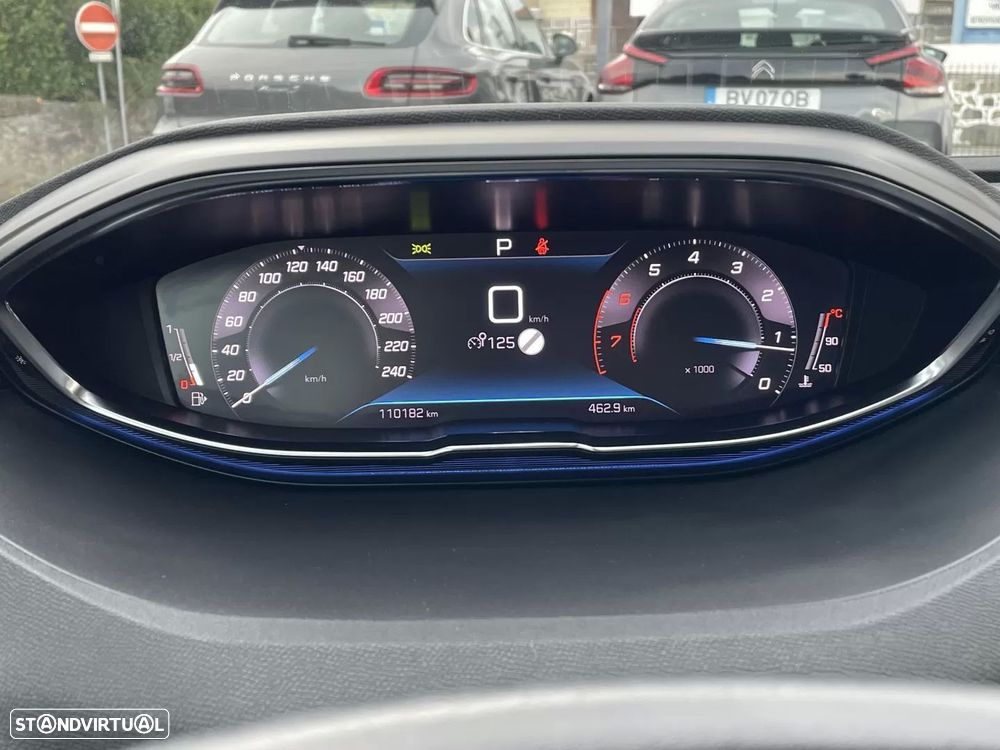 Peugeot 3008 PureTech 130 Stop & Start GPF EAT8 Active - 24