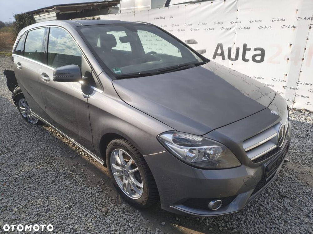 Mercedes-Benz Klasa B 200 Edition - 1