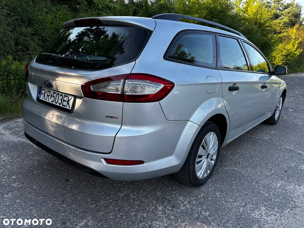 Ford Mondeo 1.8 TDCi Ambiente - 7