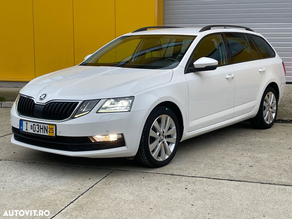 Skoda Octavia 2.0 TDI (Green tec) DSG Style - 1