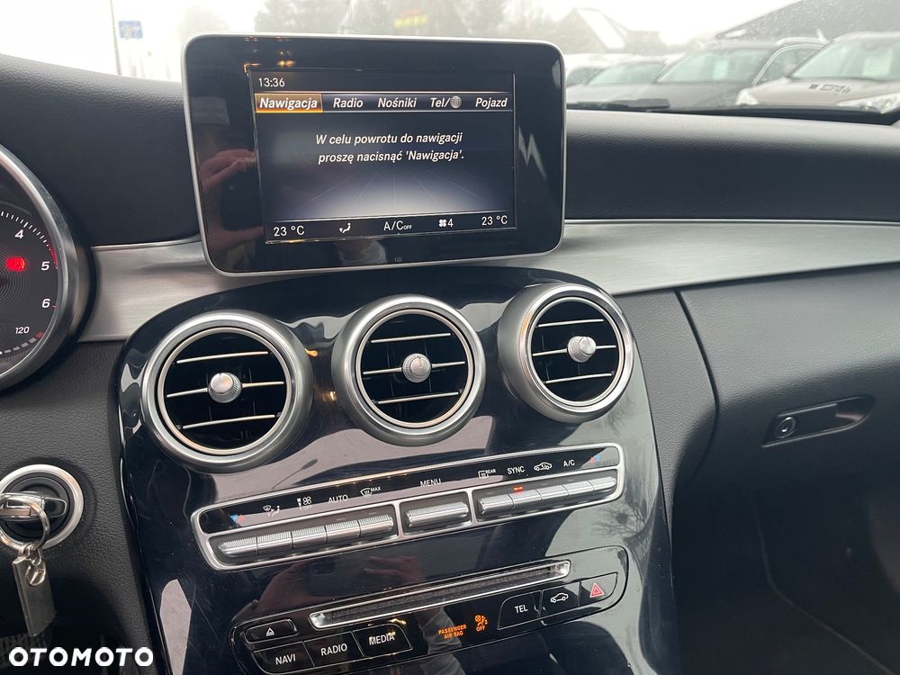 Mercedes-Benz CLA - 16