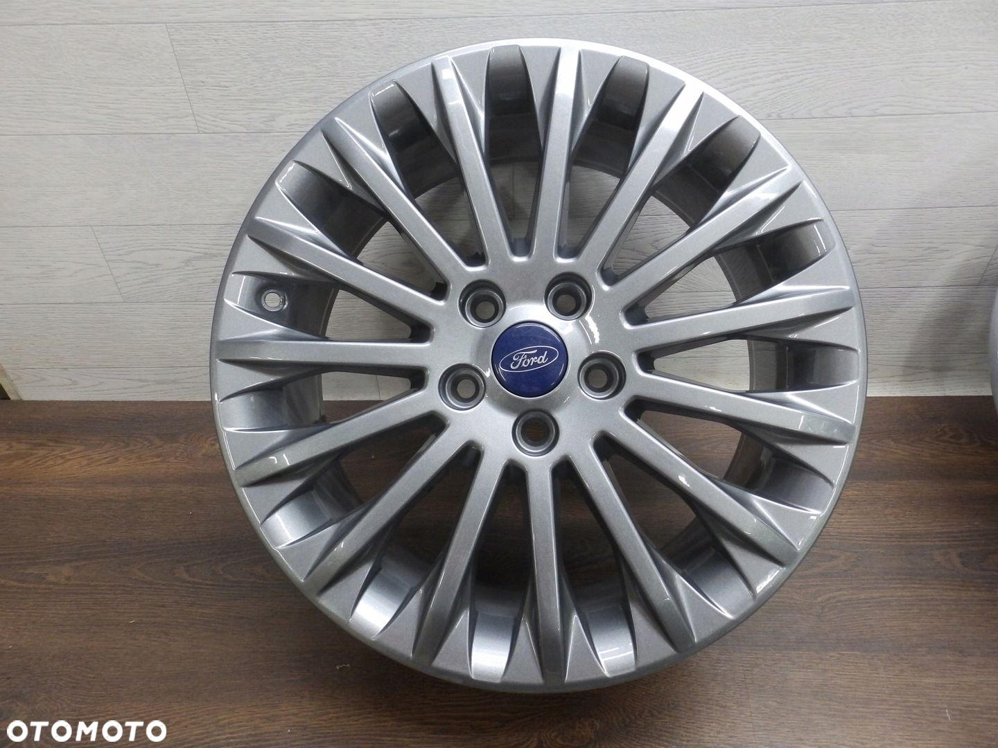 Felgi Ford Focus C-Max 7.0x17H2 Et50 5x108 Grafit - 6