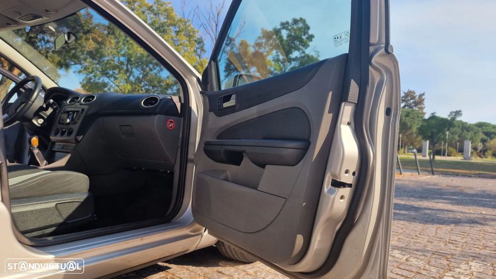 Ford Focus SW 1.6 TDCi Trend - 30