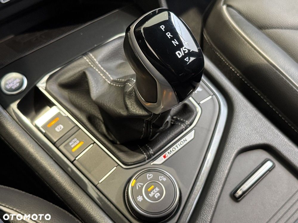 Volkswagen Tiguan - 28