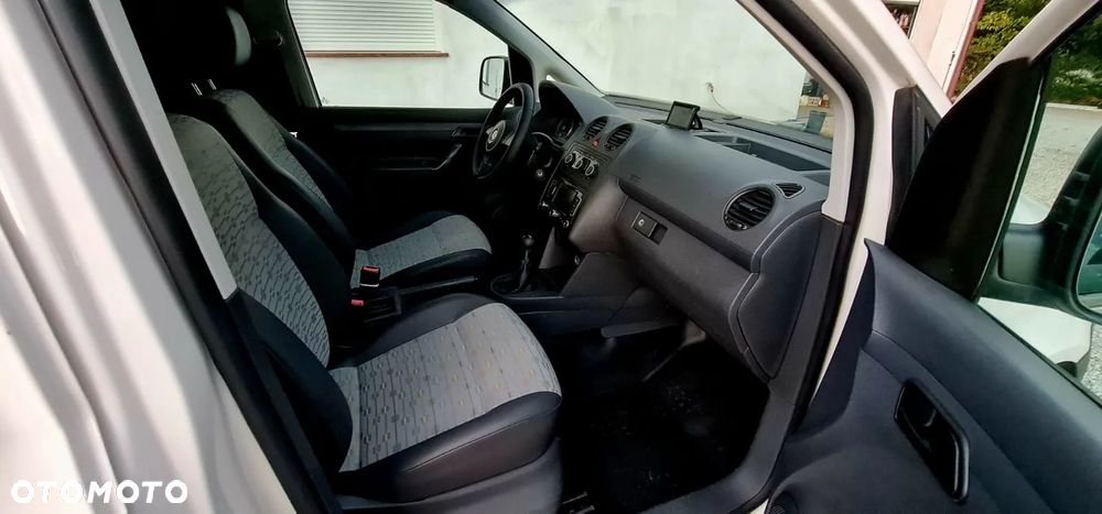 Volkswagen CADDY Maxi Long - 12