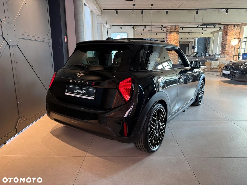 Mini Cooper S 2026 photo 4