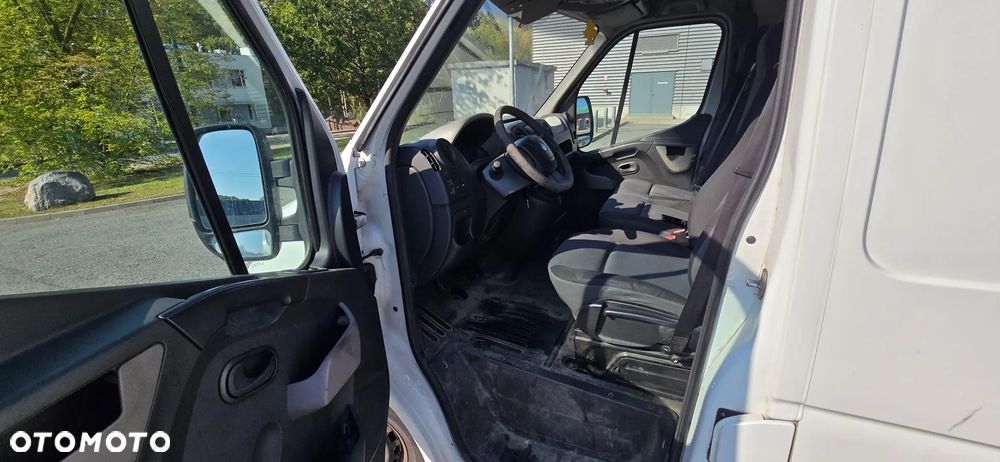 Renault Master 2.3 165hp 2016r RWD Salon Polska - 9