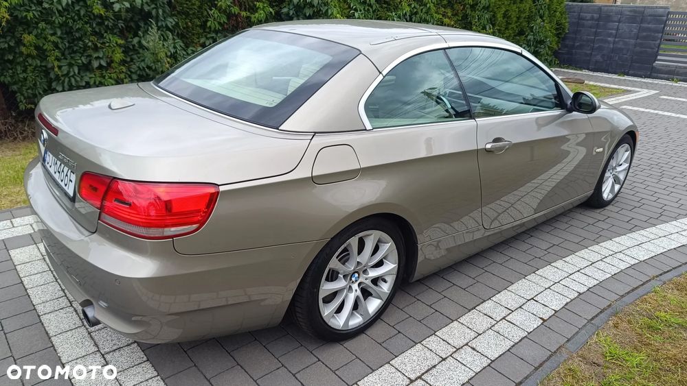 BMW Seria 3 335i xDrive Edition Exclusive - 6