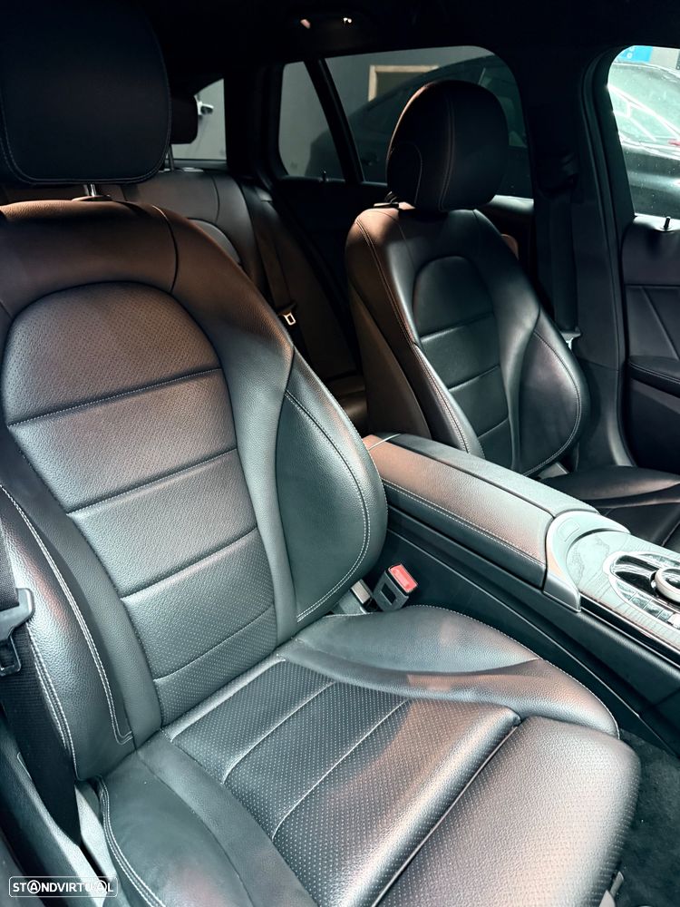 Mercedes-Benz C 300 de AMG Line - 18