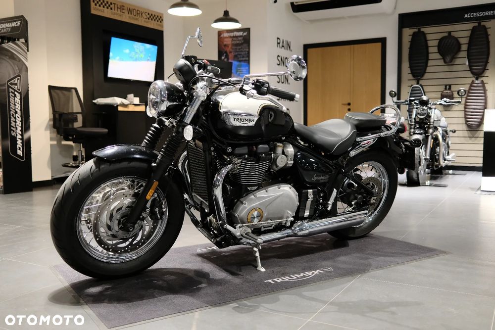 Triumph Speedmaster - 2